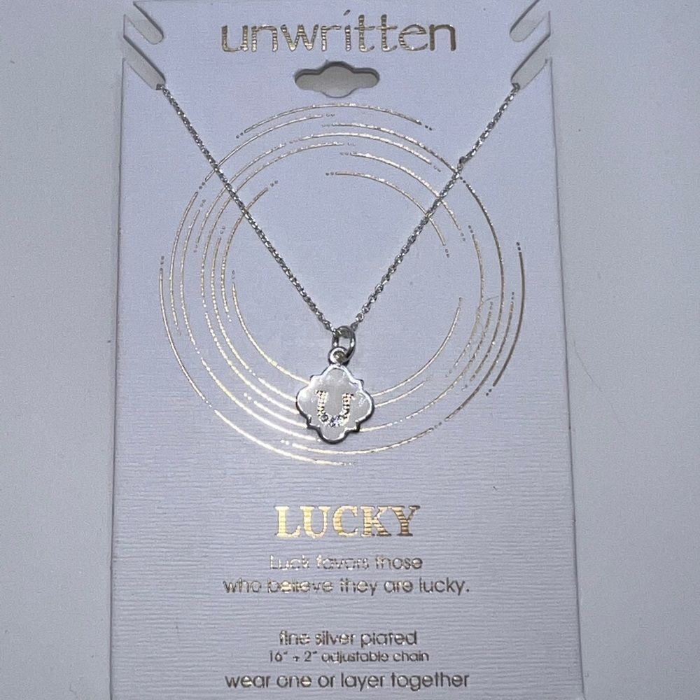 Unwritten White Enamel Lucky Horseshoe Pendant Necklace Silver Plate New